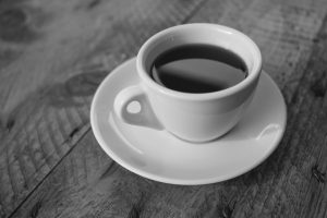 Coffee decaffeinating methods